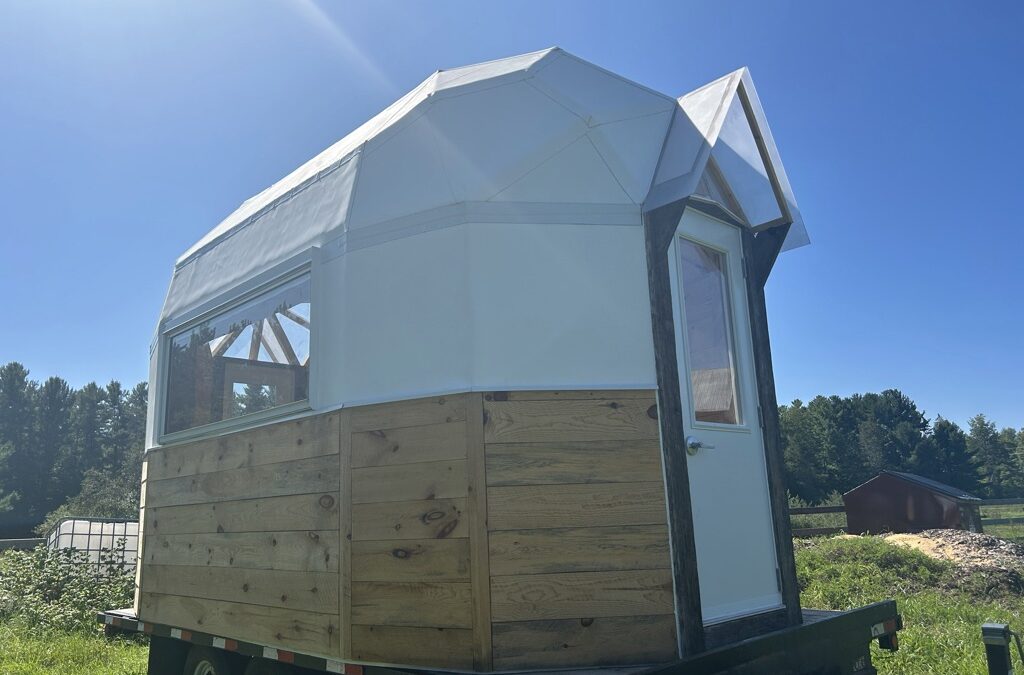 Geodesic Dome Bunkie – C$20000